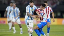 Argentina Fall 2-1 to Paraguay