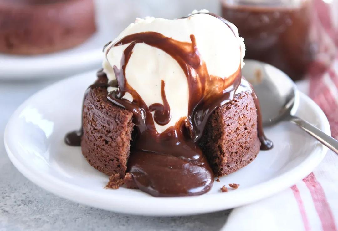Molten Chocolate Lava Cakes