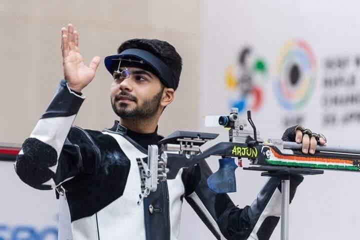 Satnam Singh Sandhu on X: "The glory keeps coming to @Chandigarh_uni, as  CU's Arjun Babuta gets selected to represent India in Paris Olympics 2024  in 10 Mtr Air Rifle men and 10