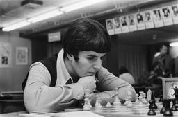 Nona Gaprindashvili - Top Chess Players - Chess.com