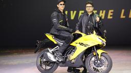 2023 Hero Karizma XMR 210 launched at ₹1.72 lakh. Legend returns in new  avatar | HT Auto
