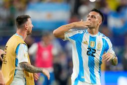 Argentina wins record 16th Copa America title, beats Colombia 1-0 after  Messi gets hurt | The Seattle Times