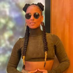 Alicia Keys Braids and Buns