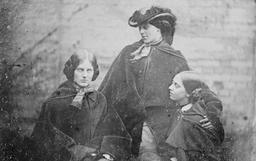 The Bronte sisters and the dream elements in their masterpieces |  enywulandari's blog