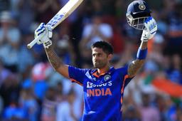 Surya Kumar Yadav thanks fans for support during his breakout year of 2022  - The Daily Guardian