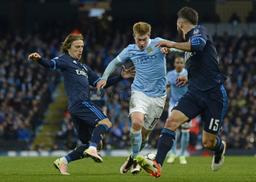 Luka Modric and Kevin De Bruyne Editorial Photo - Image of soccer, effort:  70629996