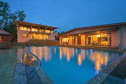 Lakeside villa