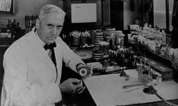 Alexander Fleming