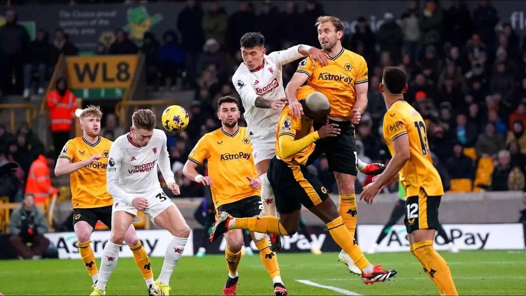 Wolves vs Man United