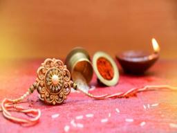 rakhi - Rakhi: भद्राकाल की वजह से इस दिन नहीं मनेगी राखी, ज्योतिषाचार्य से  जानें किस दिन मनेगा रक्षाबंधन , पंचांग-पुराण न्यूज