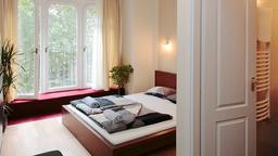 MAVERICK HOSTEL $85 ($̶1̶7̶8̶) - Updated 2023 Prices & Reviews - Budapest,  Hungary