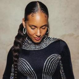 Alicia Keys Low Twisted Ponytail