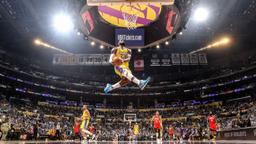 LeBron James scoring