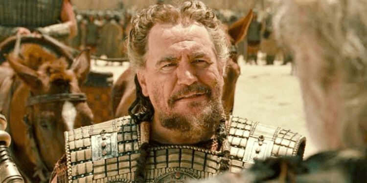 Brian Cox as Agamemnon in Troy