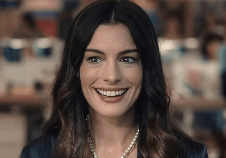 Anne Hathaway in The Devil Wears Prada 2