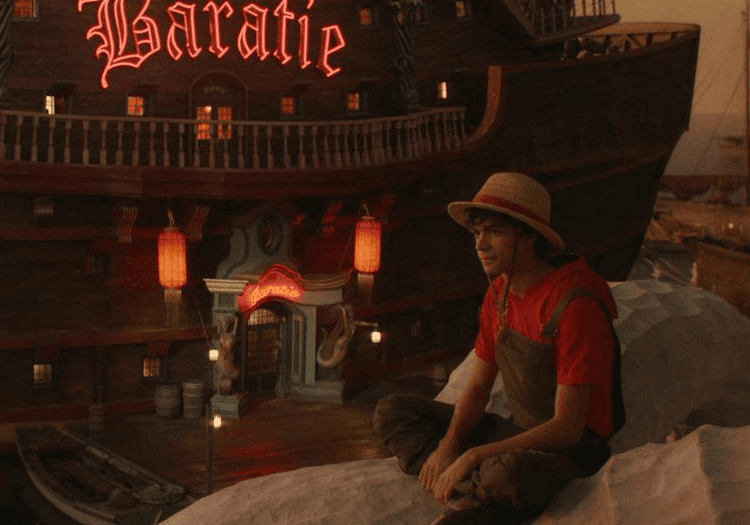 Luffy sitting at Baratie