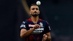 Harshal Patel is One of the Best Death-Over Bowlers in the Country:  Tendulkar