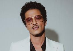 Bruno-Mars-announces-that-his-next-album-is-ready