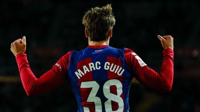 La Liga Roundup: 17-year-old Guiu scores seconds into his Barcelona  first-team debut
