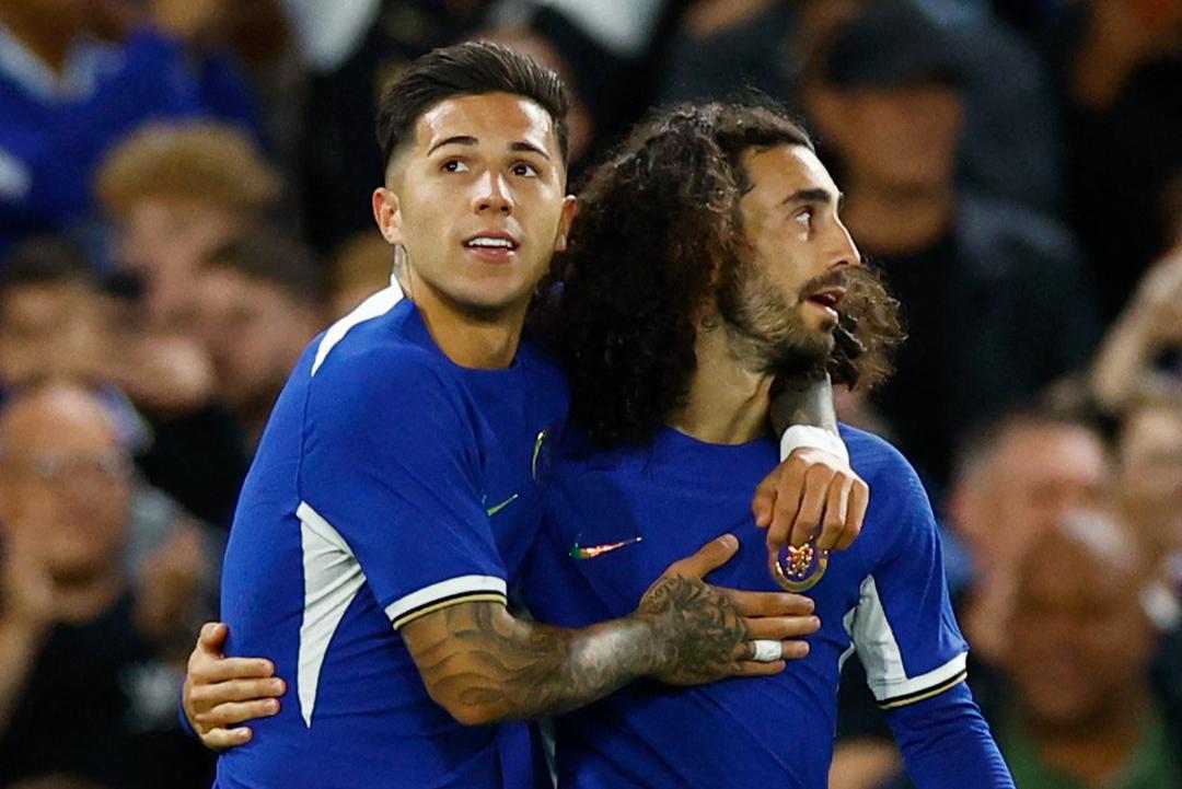 Chelsea 2-1 Wimbledon: Enzo Fernandes' first goal saves Blues' blushes in  Carabao Cup | Evening Standard