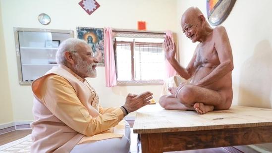 Who was Acharya Vidyasagar Maharaj, prominent Jain seer died in  Chhattisgarh? | Latest News India - Hindustan Times