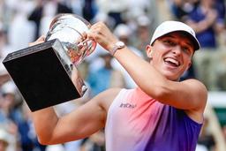Iga Swiatek wins her third consecutive French Open women's title by  defeating Jasmine Paolini
