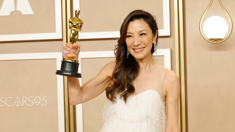 Oscars 2023: Michelle Yeoh says she 'kung fu'd' glass ceiling with best  actress win
