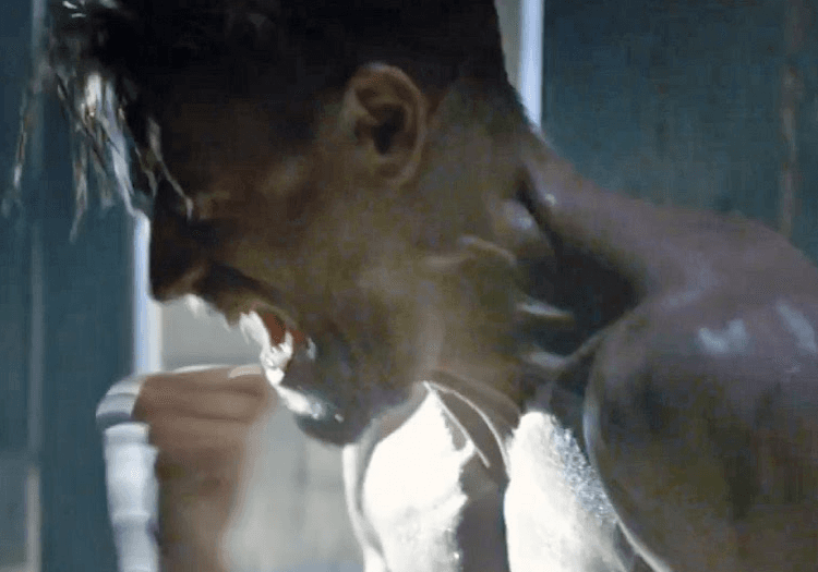 Charlie Hunnam in King Arthur: Legend of the Sword