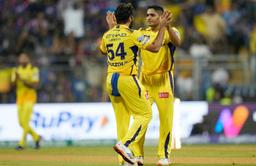 Tushar Deshpande and Shardul Thakur