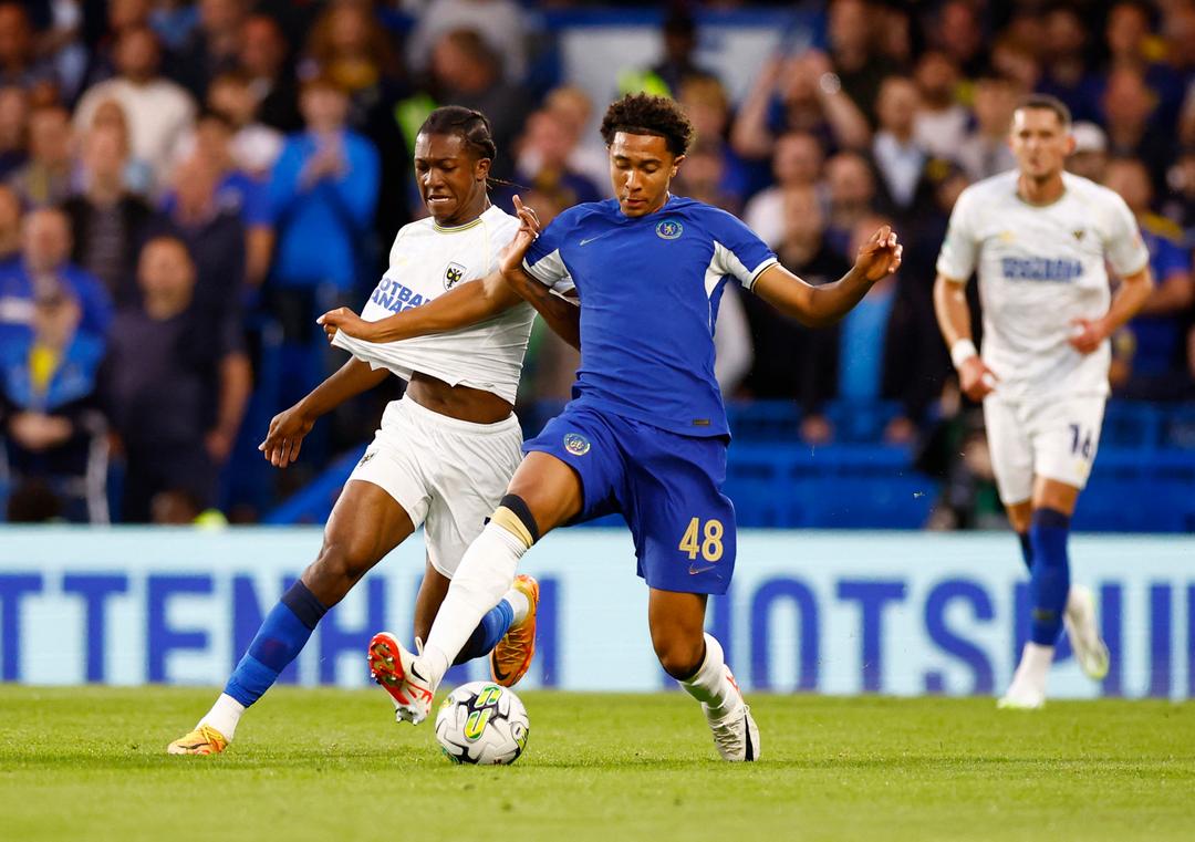 Chelsea fight back to beat Wimbledon 2-1 in League Cup, Everton through |  Reuters
