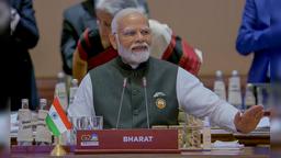 Best wishes to all my family members on Hindi Diwas: PM Narendra Modi