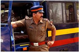 Daya Nayak arrived at Saif Ali Khan's Residence