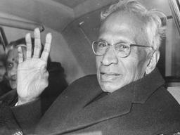 Teachers Day 2022 In India Know Date Significance History Dr Sarvepalli  Radhakrishnan Birth Anniversary
