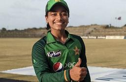 Fatima Sana awarded ICC Women's Emerging Cricketer of the Year for 2021 -  Female Cricket