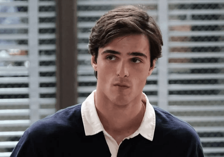 Jacob Elordi as Nate 
