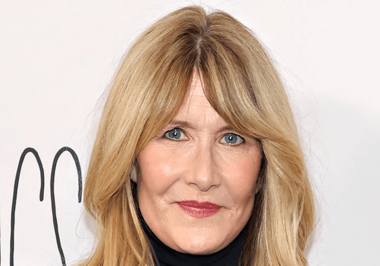 Laura Dern Recalls Leaving College to Film Blue Velvet
