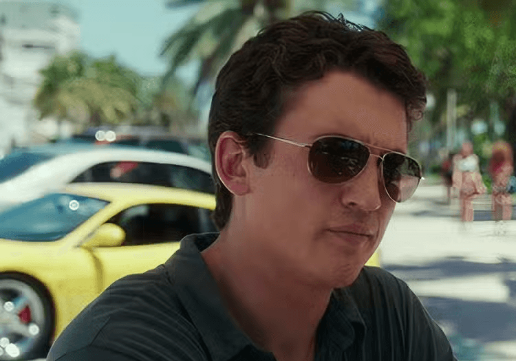 Miles Teller in War Dogs