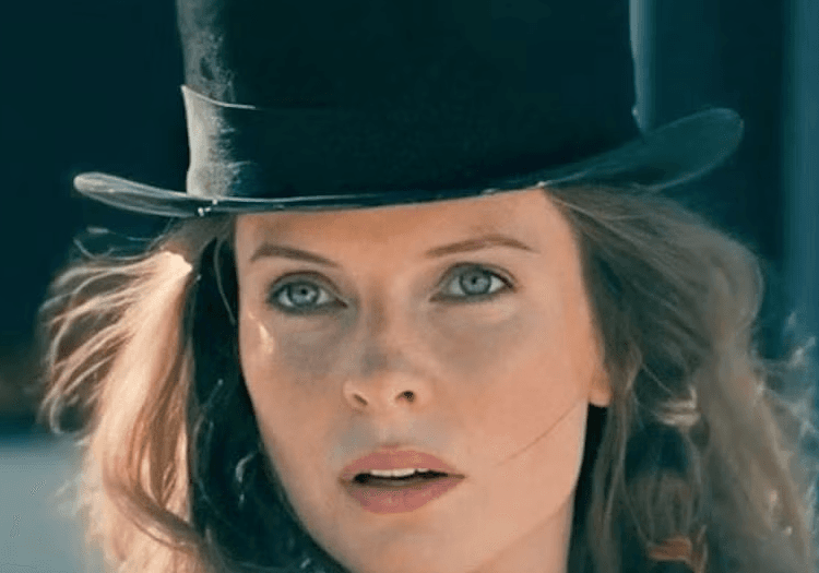 Rebecca Ferguson in Doctor Sleep