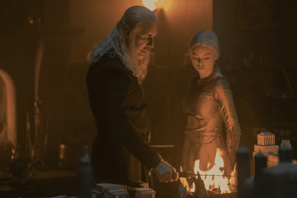 Rhaenyra and Viserys standing and talking