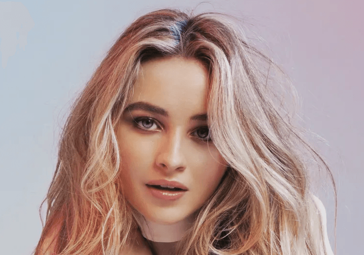 Sabrina Carpenter on Her Summer De-Tour