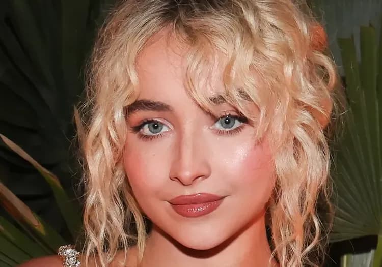 Sabrina Carpenter