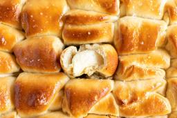 Fluffy, buttery rolls with salt bread