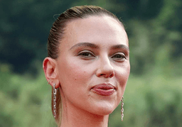 Scarlett Johansson 2