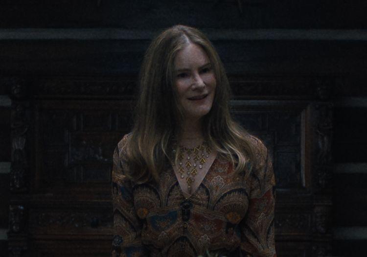 something very bad dinner table scenes