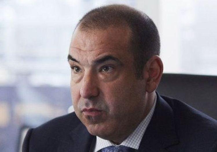 Louis Litt