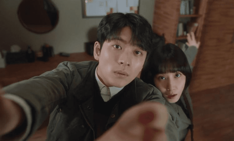 Woo and Lee Jun-ho